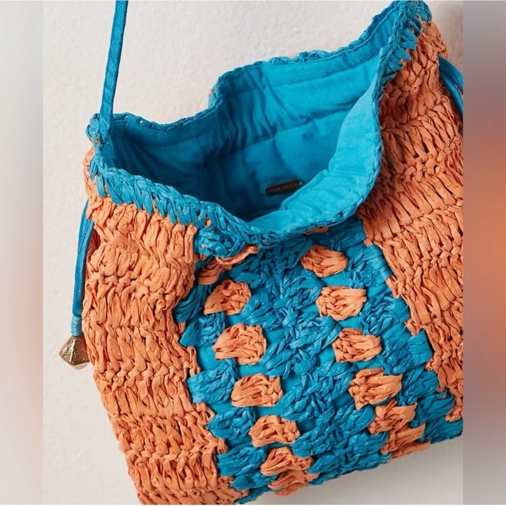 Free People Heatwave Raffia Straw Mini Crossbody Bag‎ Blur Orange Boho Festival - Picture 6 of 11